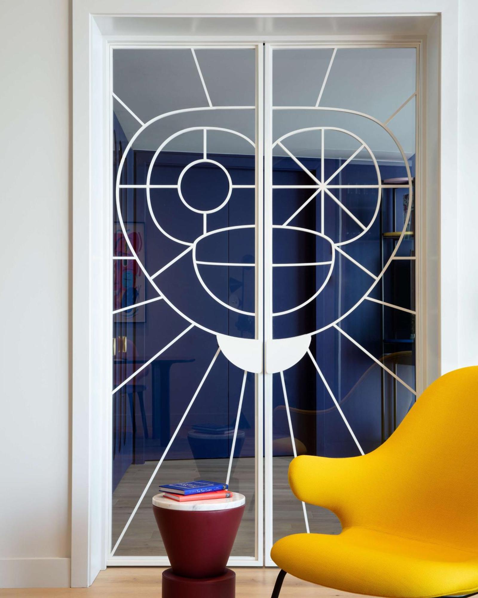 Art'Otel London Battersea Power Station, Powered By Radisson Hotels Exterior foto The Sun, 1990
